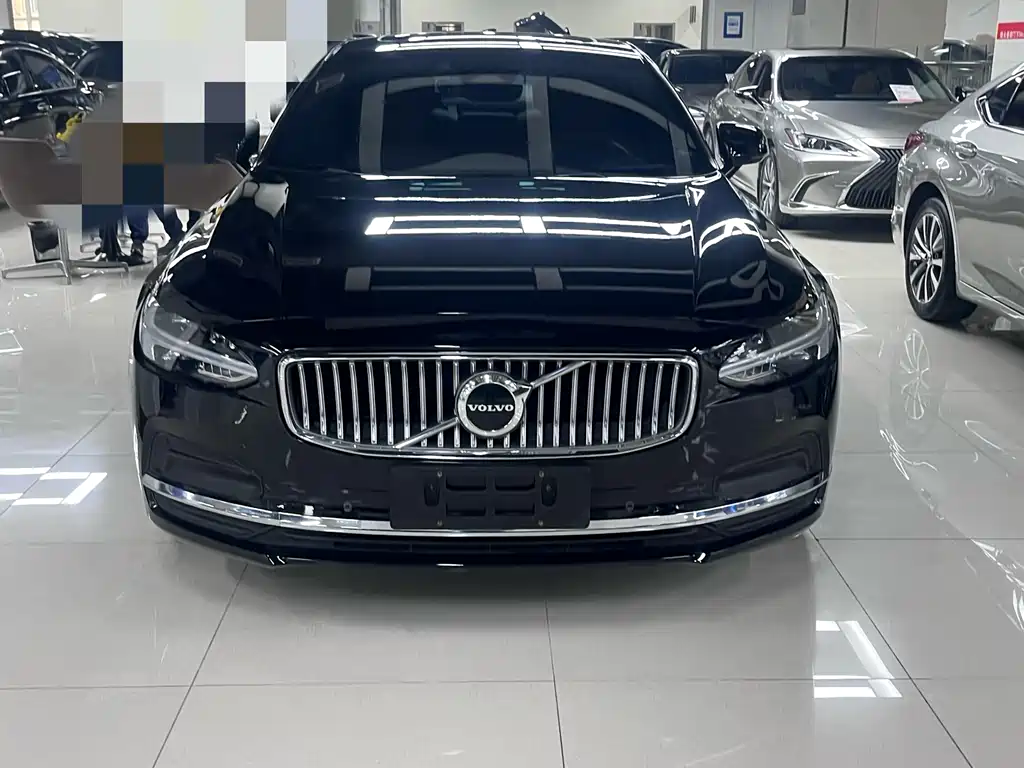 Volvo S90 2023