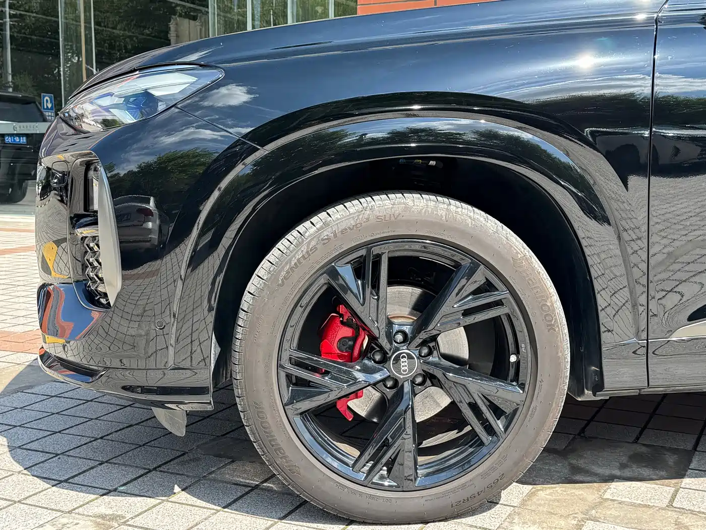 Audi Q6 2025