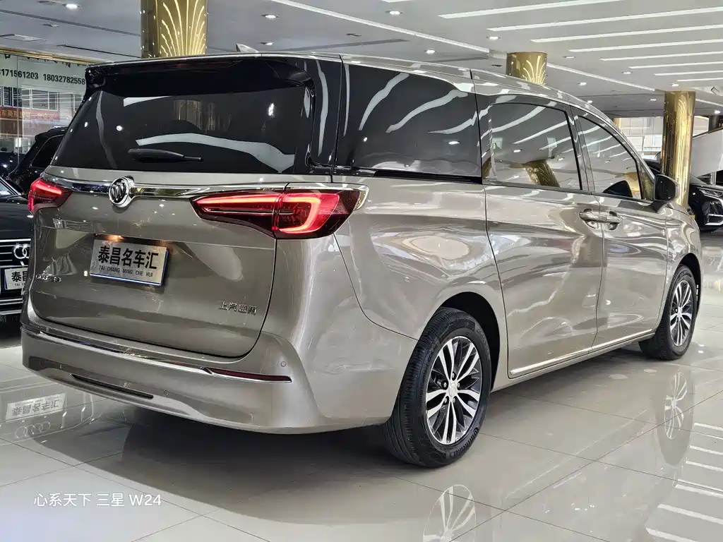 Buick GL8 2024