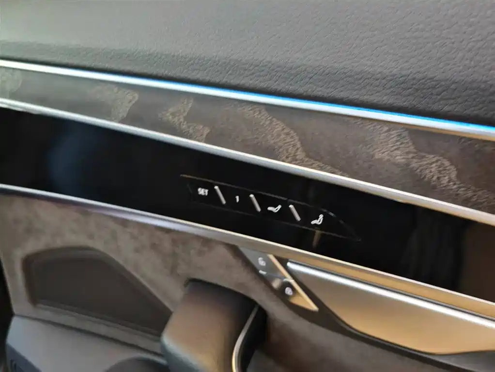 Audi A8 2022
