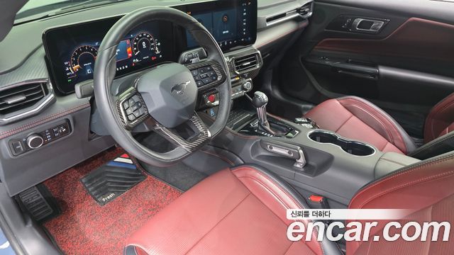Ford Mustang 2024