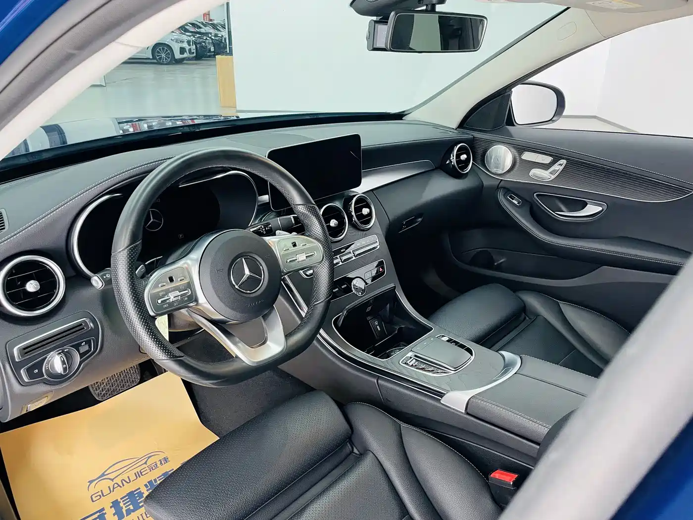 Mercedes-Benz C-Класс 2022