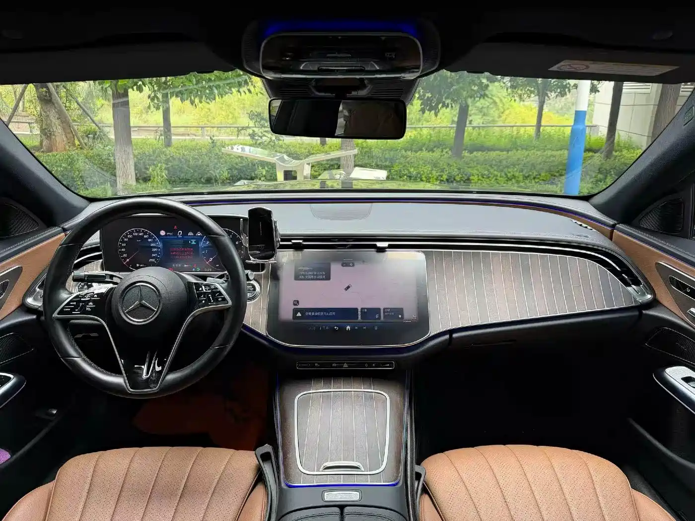 Mercedes-Benz E-Класс 2024