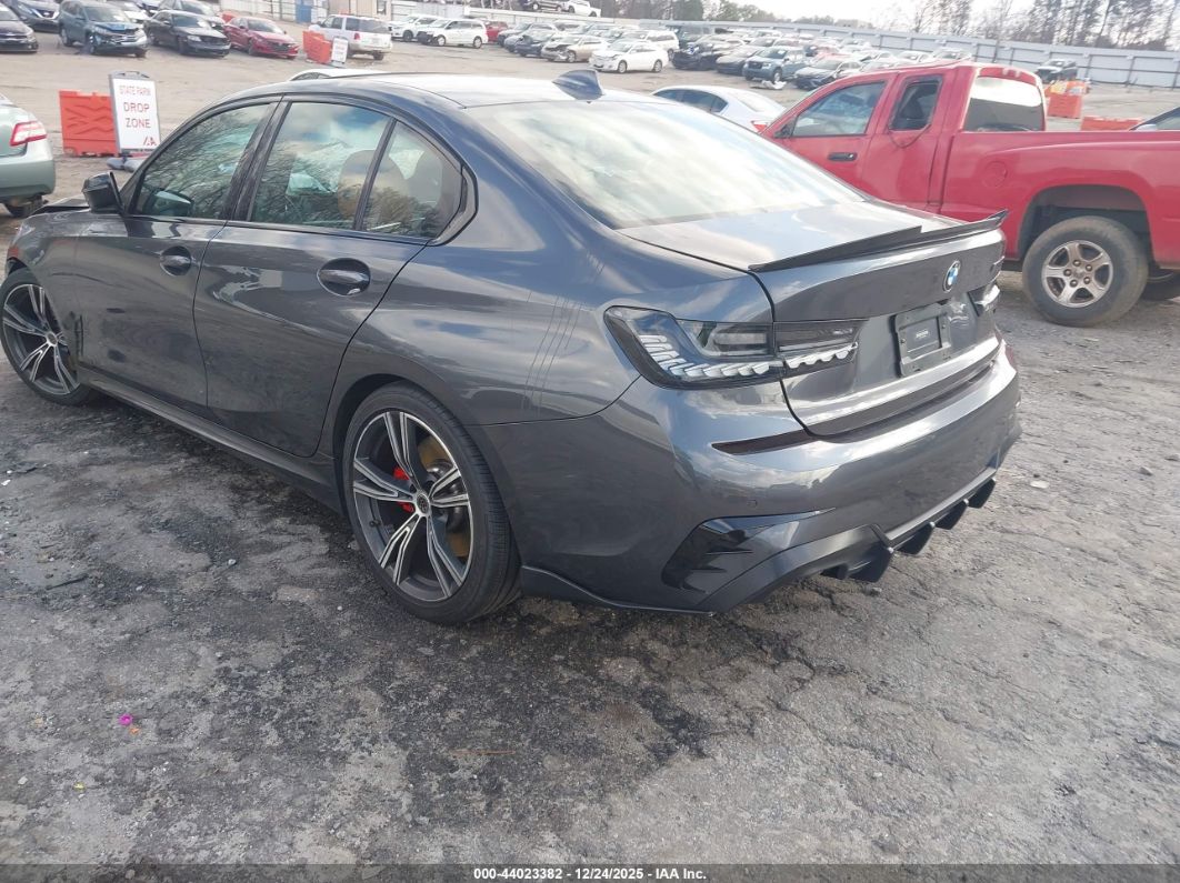 BMW 3 серии 2021