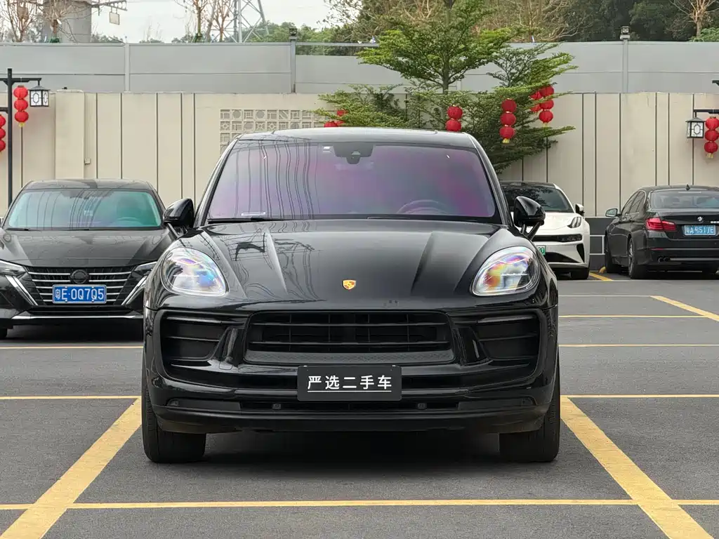 Porsche Macan 2022