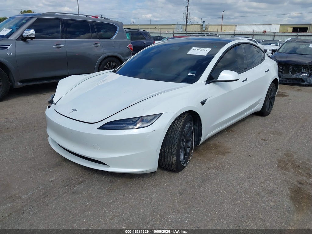 Tesla Model 3 2025