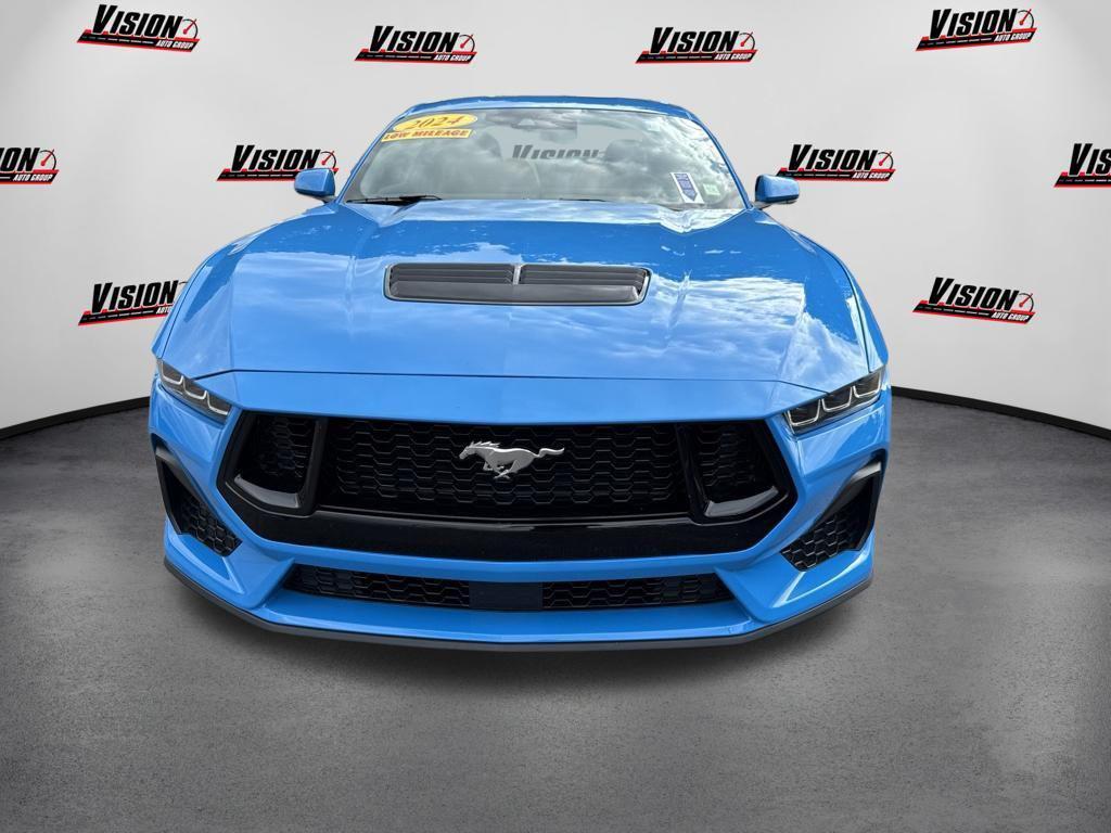 Ford Mustang 2024