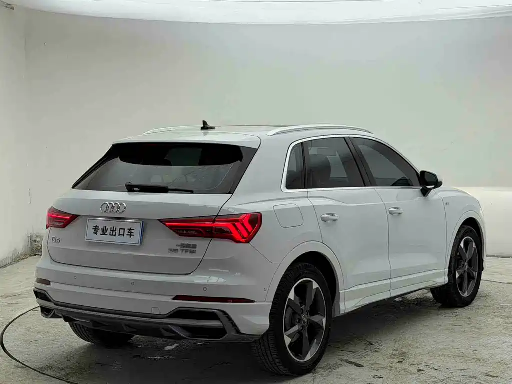 Audi Q3 2022