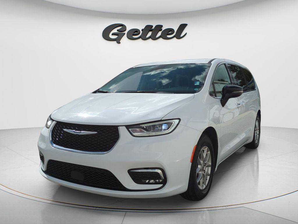 Chrysler Pacifica 2024