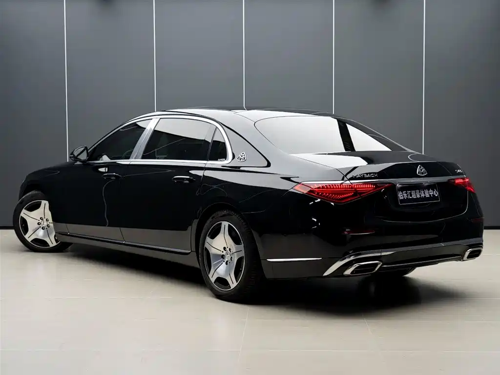 Mercedes-Benz Maybach S-Класс 2023