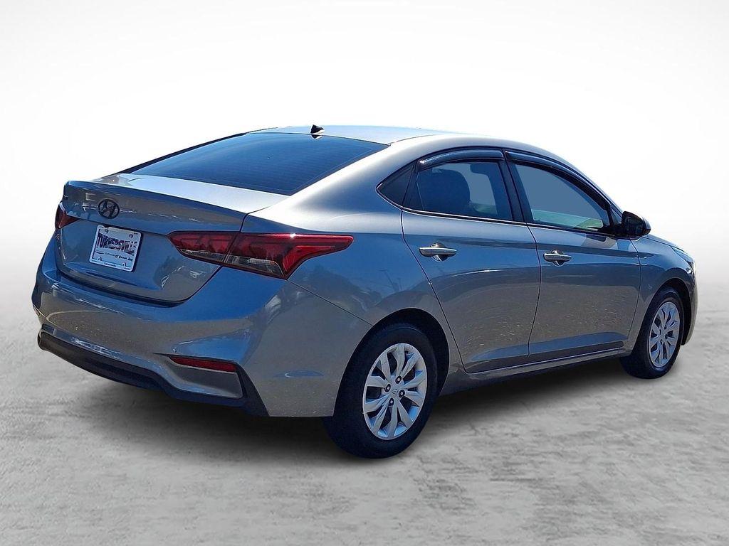 Hyundai Accent 2021