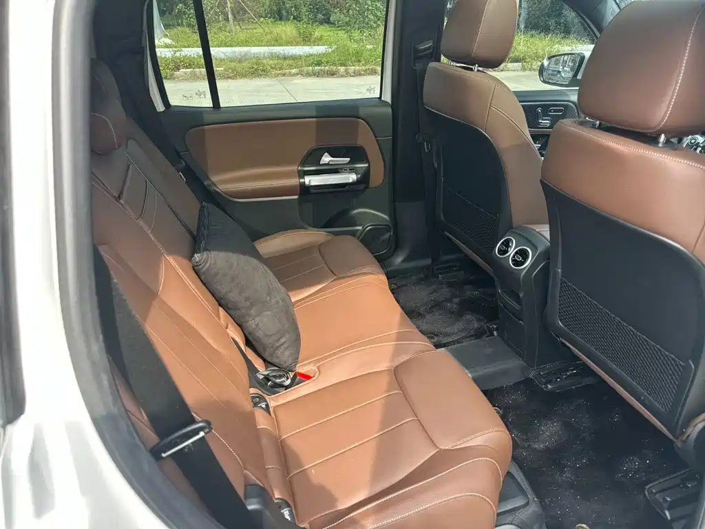 Mercedes-Benz EQB 2026
