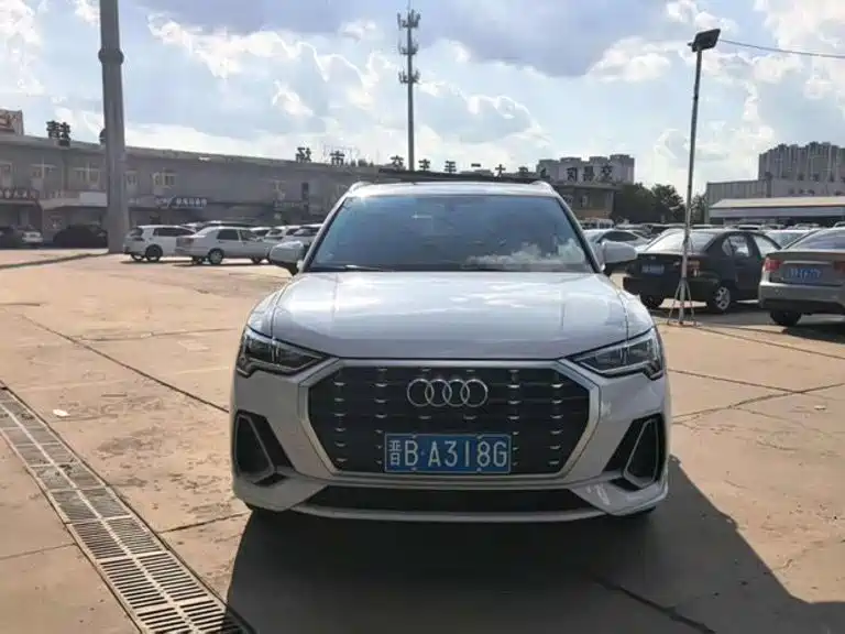 Audi Q3 2022