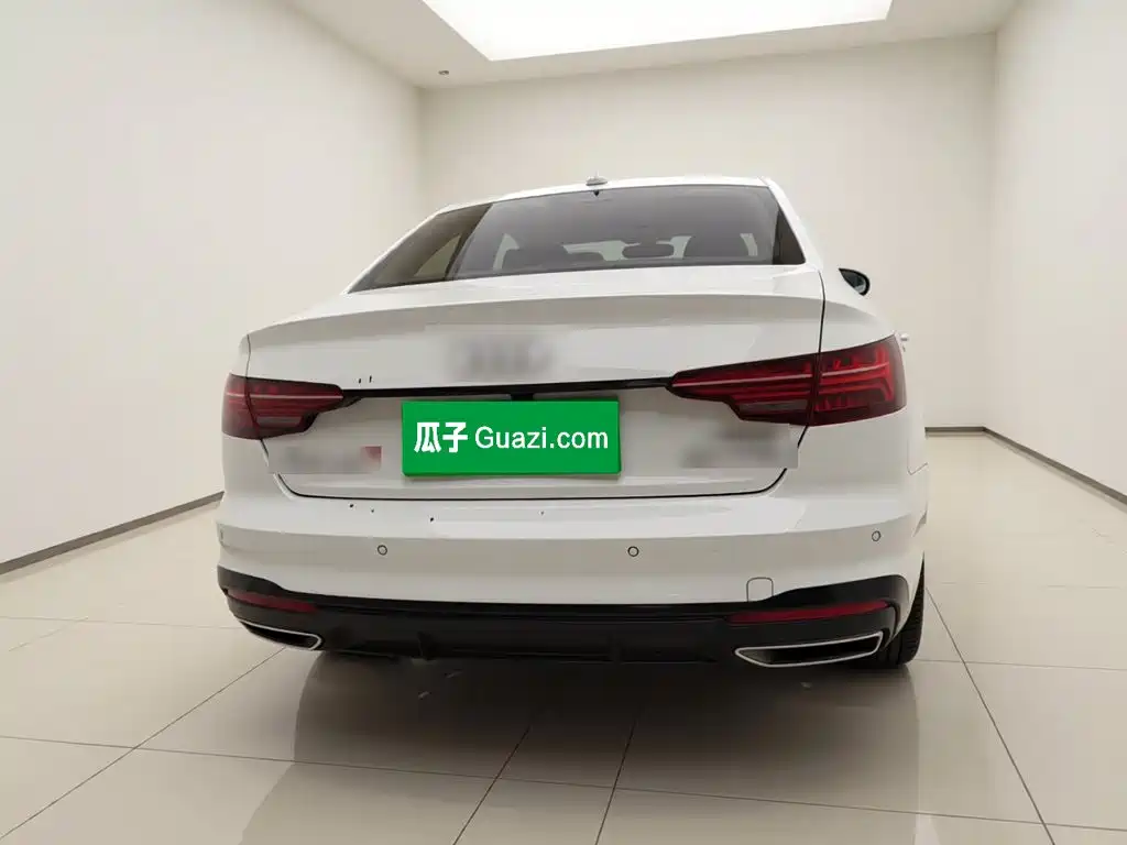 Audi A4 2024