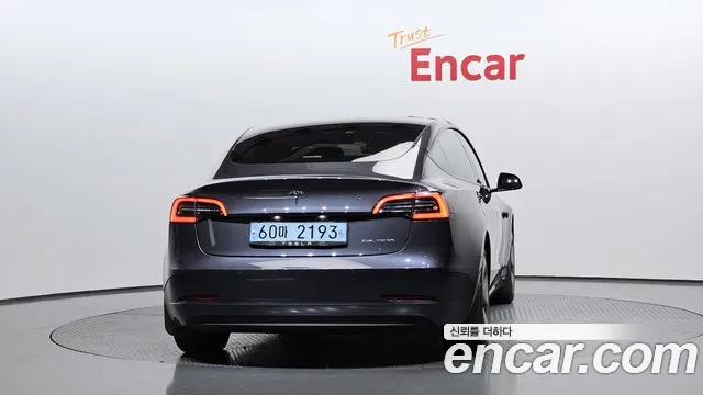 Tesla Model 3 2021