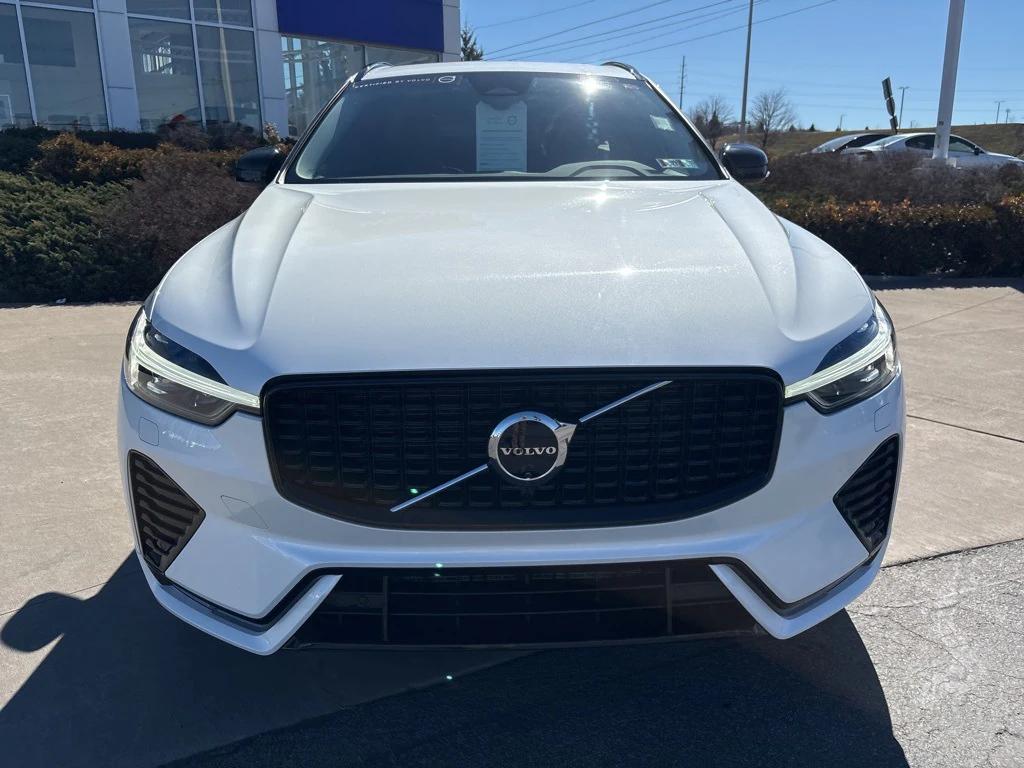 Volvo XC60 2025