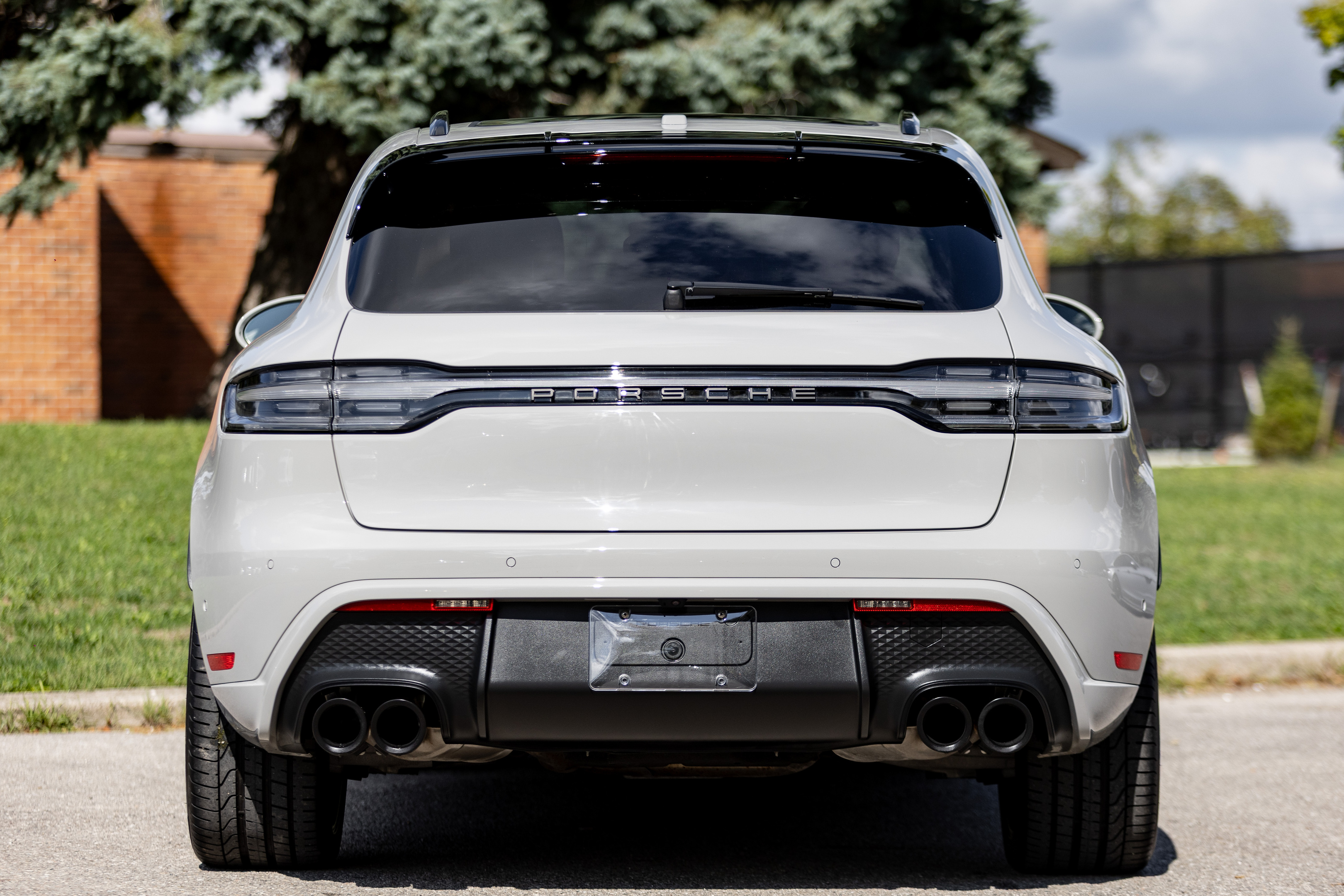 Porsche Macan 2025