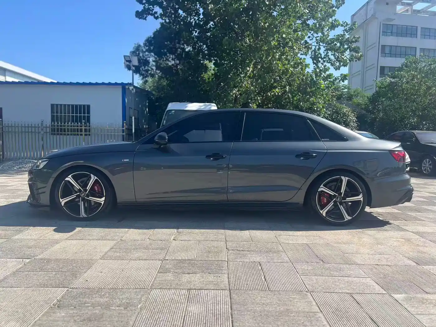 Audi A4 2025