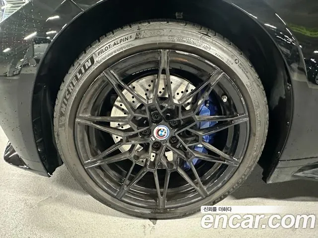 BMW M4 2023
