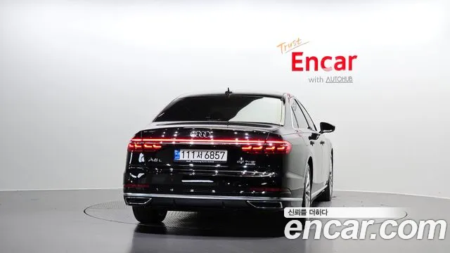 Audi A8 2021