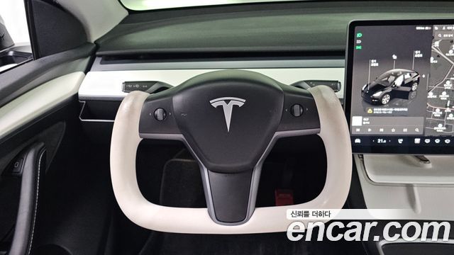 Tesla Model Y 2023