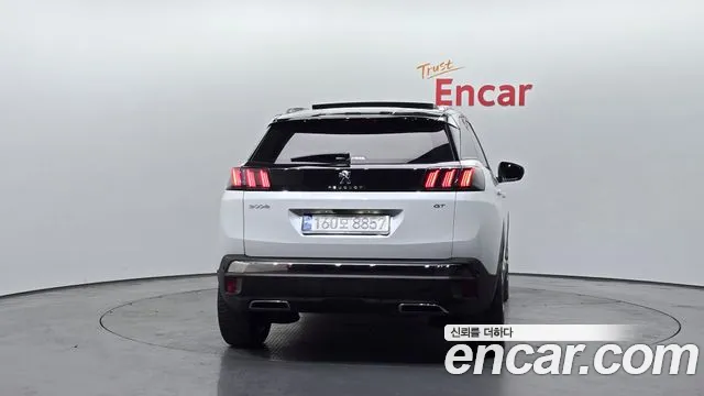 Peugeot 3008 2022