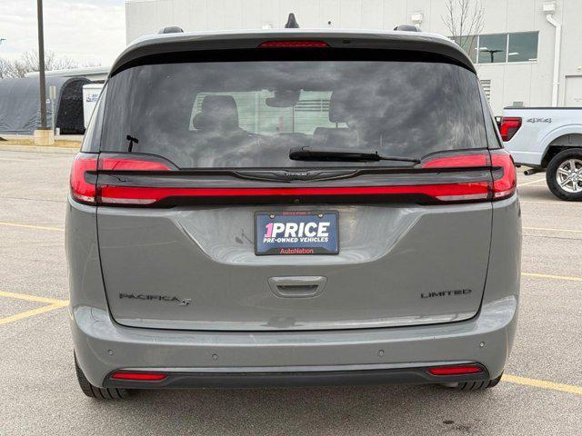 Chrysler Pacifica 2025