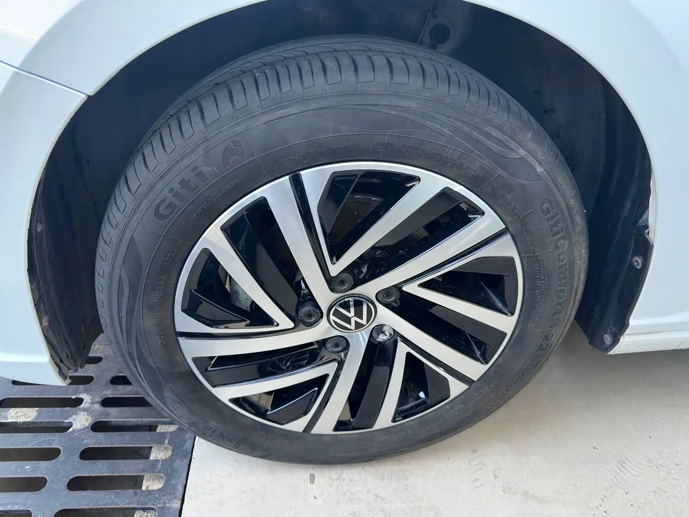 Volkswagen Lavida 2024