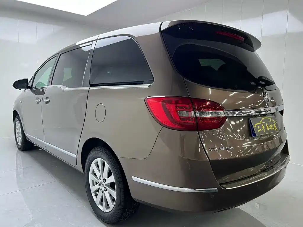 Buick GL8 2020