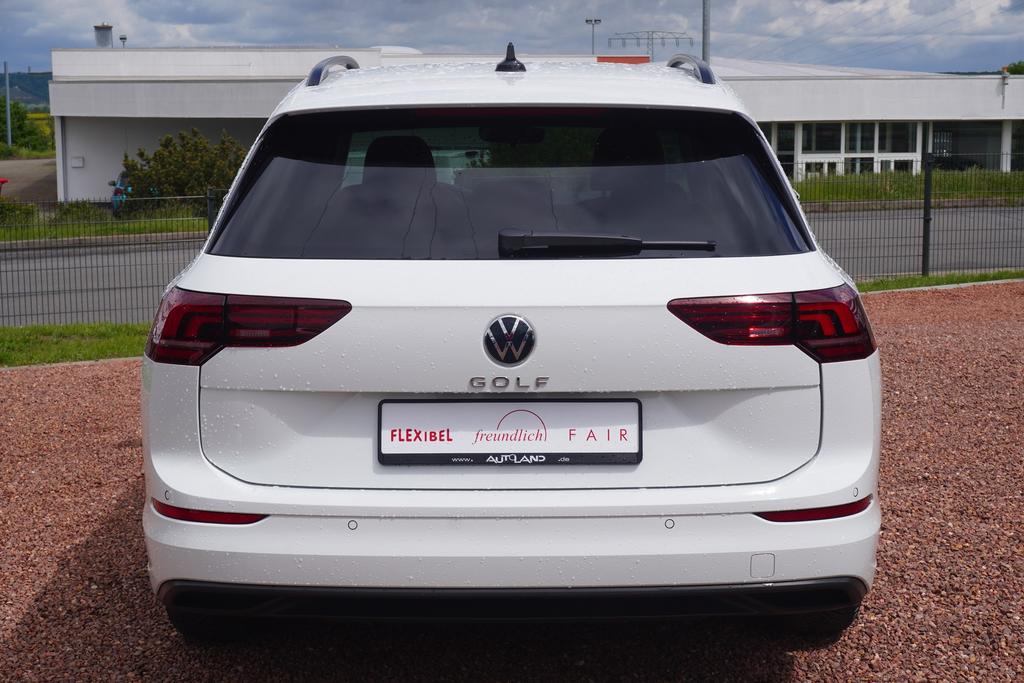 Volkswagen Golf 2025