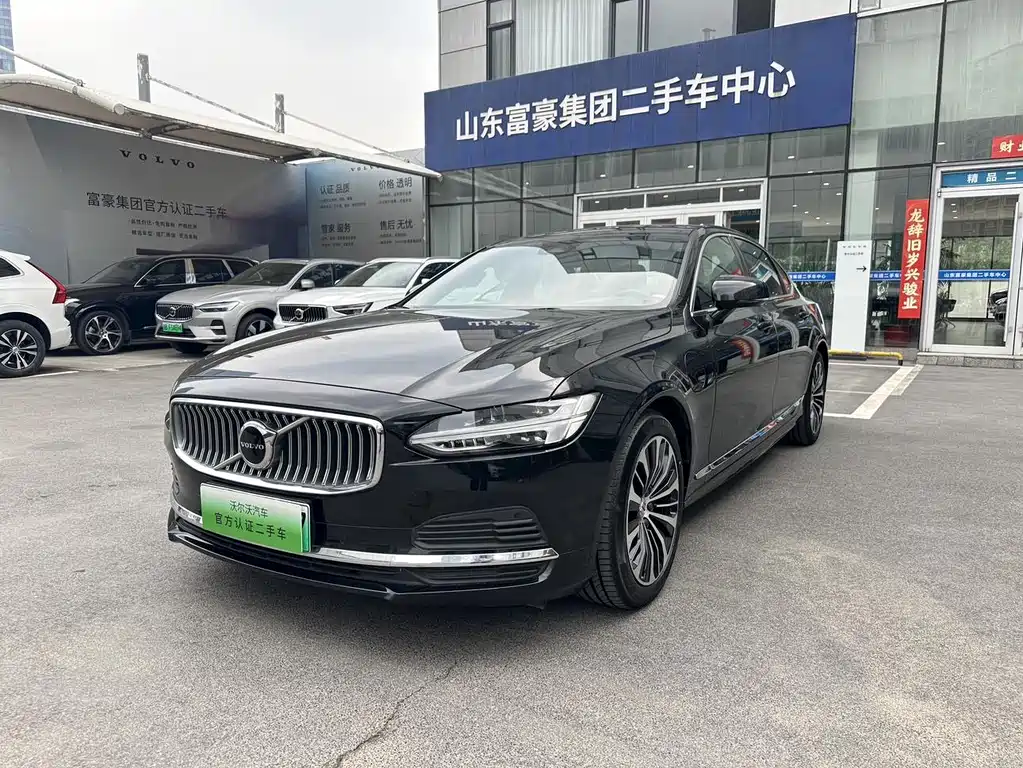 Volvo S90 2024
