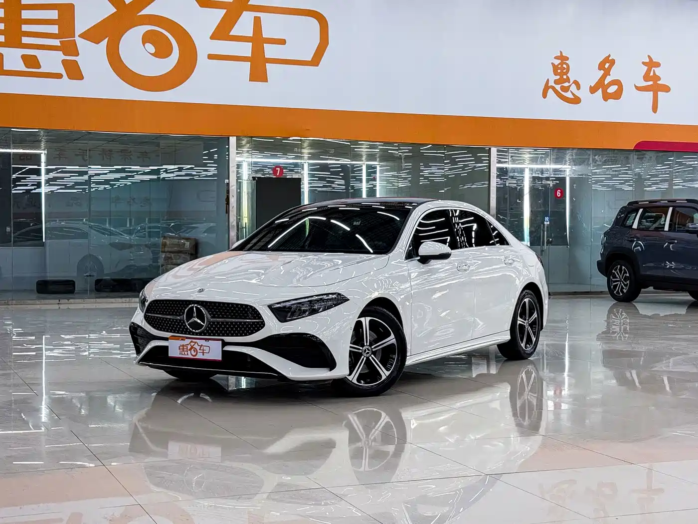 Mercedes-Benz A-Класс 2024