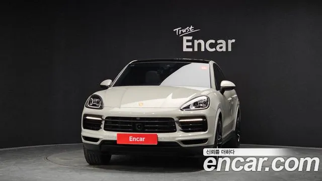 Porsche Cayenne 2022