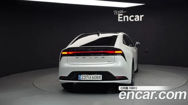 Toyota Prius 2024