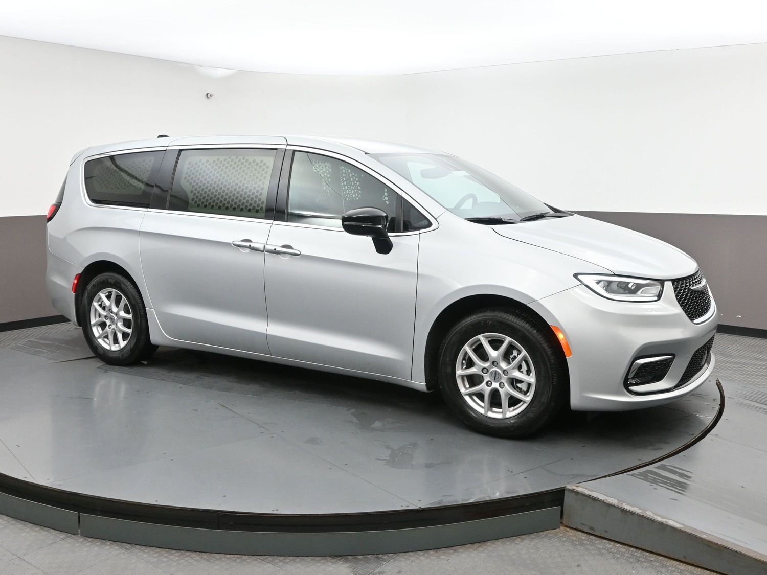 Chrysler Pacifica 2024