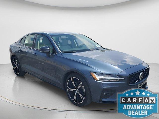 Volvo S60 2024