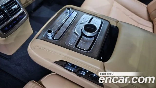 Kia K9 2020
