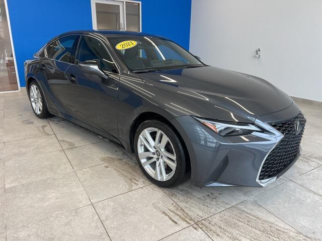 Lexus IS 300 2021