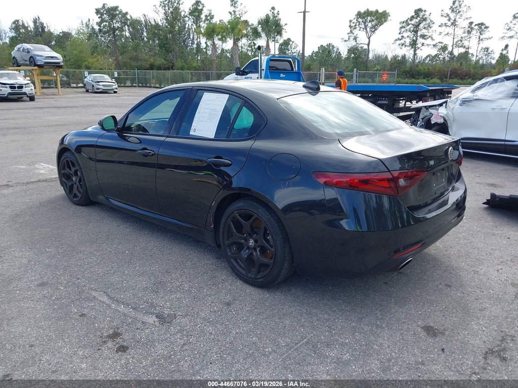 Alfa Romeo Giulia 2021