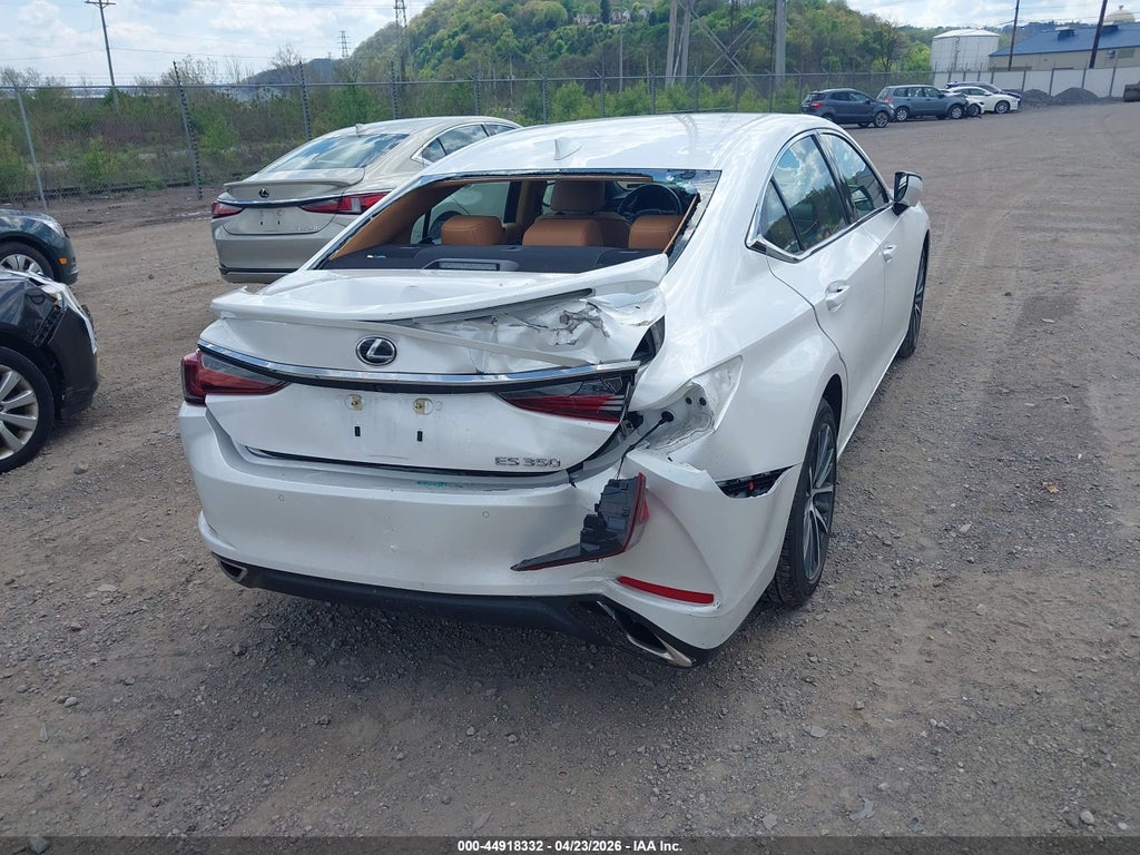 Lexus ES 2023