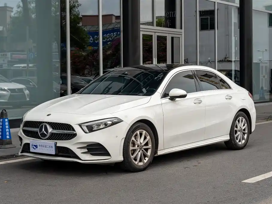 Mercedes-Benz A-Класс 2021