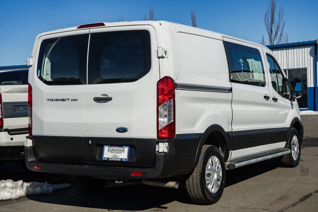 Ford Transit 2024