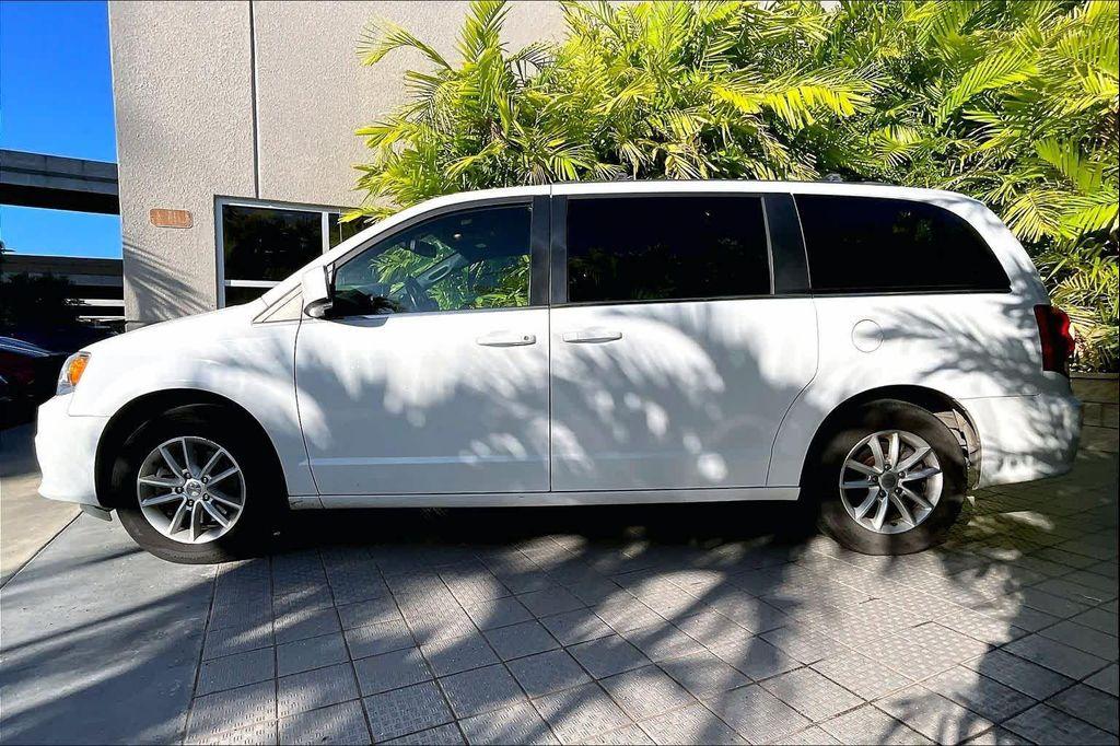 Chrysler Pacifica 2023