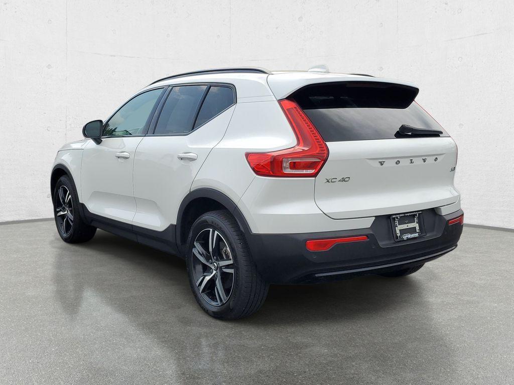 Volvo XC40 2023