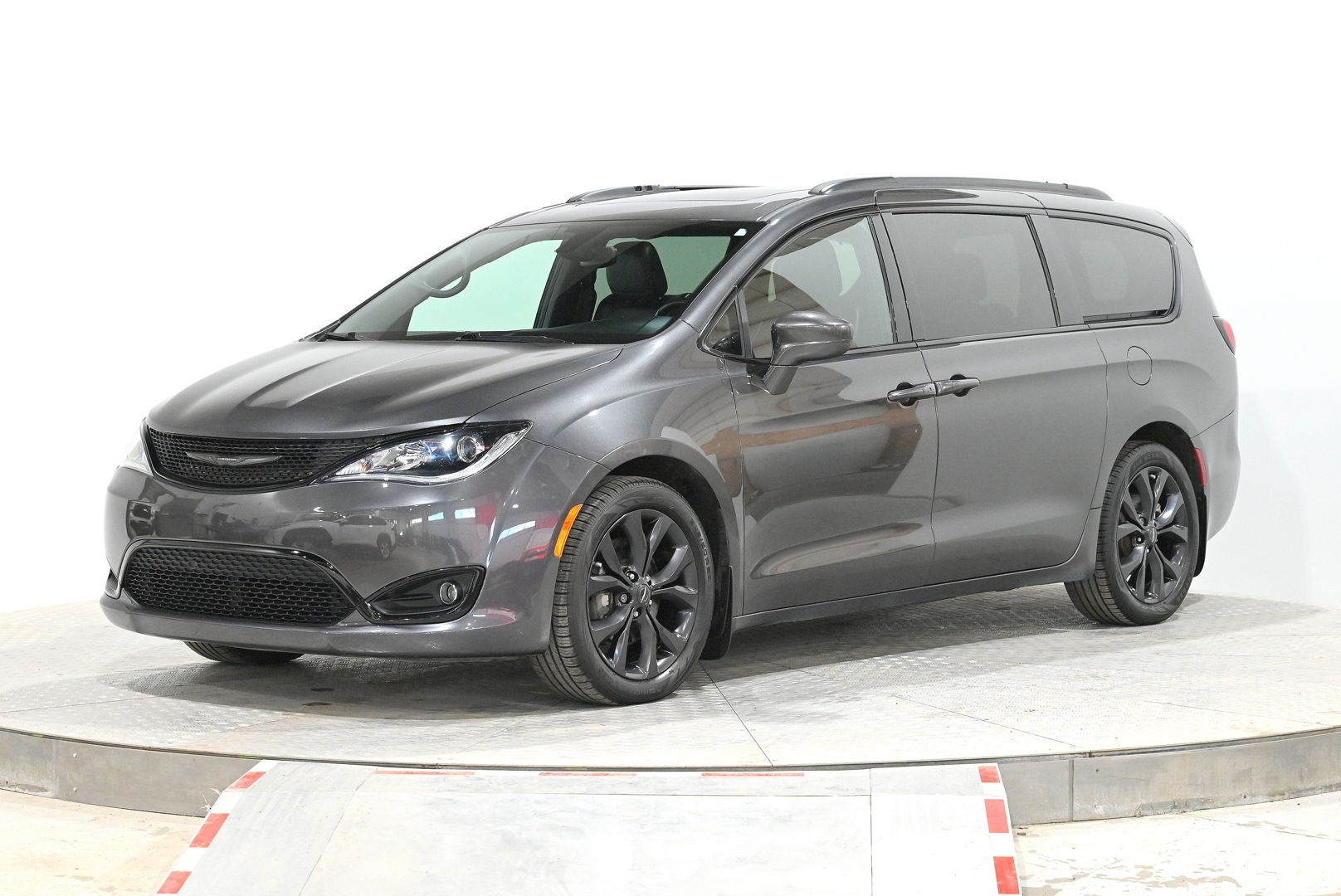 Chrysler Pacifica 2020