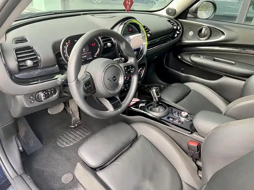 Mini Clubman 2023
