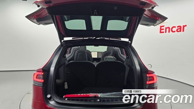 Tesla Model X 2023