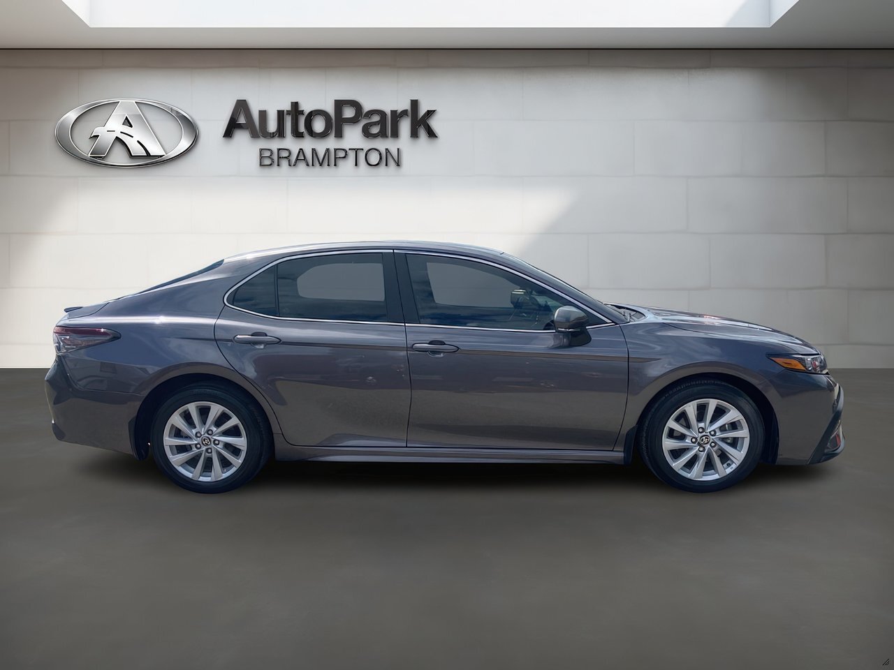 Toyota Camry 2023