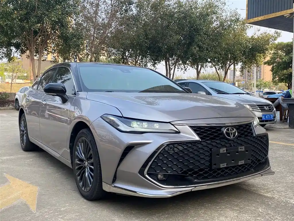 Toyota Avalon 2022