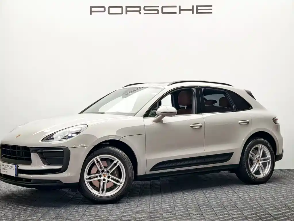 Porsche Macan 2024